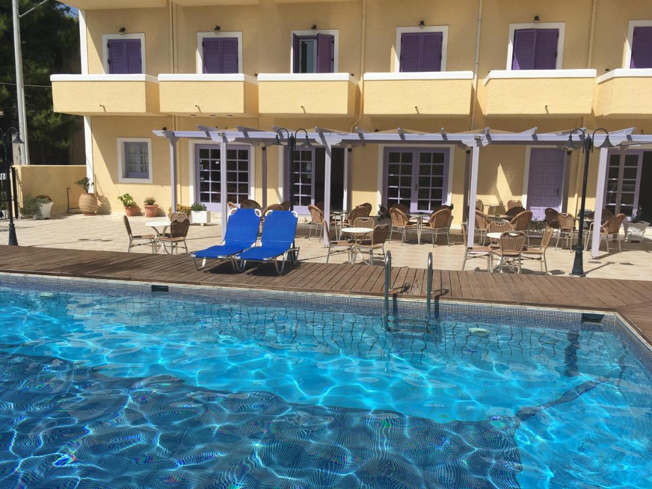 卡特里娜酒店 Agia Marina  外观 照片